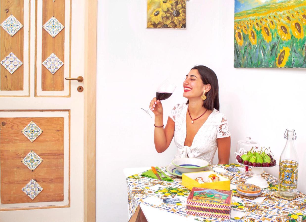Apartmán Bilocale Holiday Taormina Centro Exteriér fotografie
